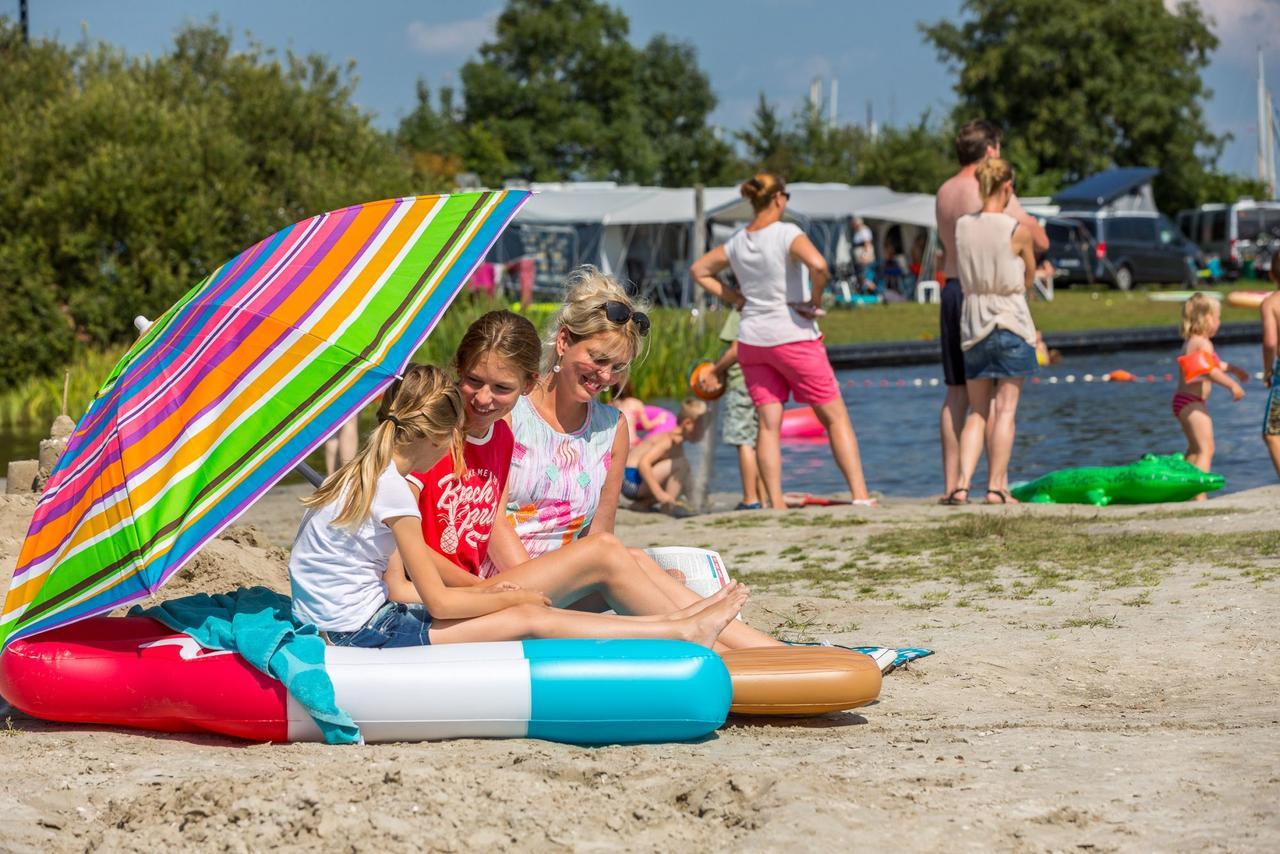 Vakantiepark De Kuilart Koudum Екстериор снимка
